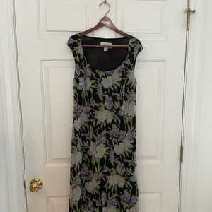 Casual Corner Annex sleeveless flowered dress